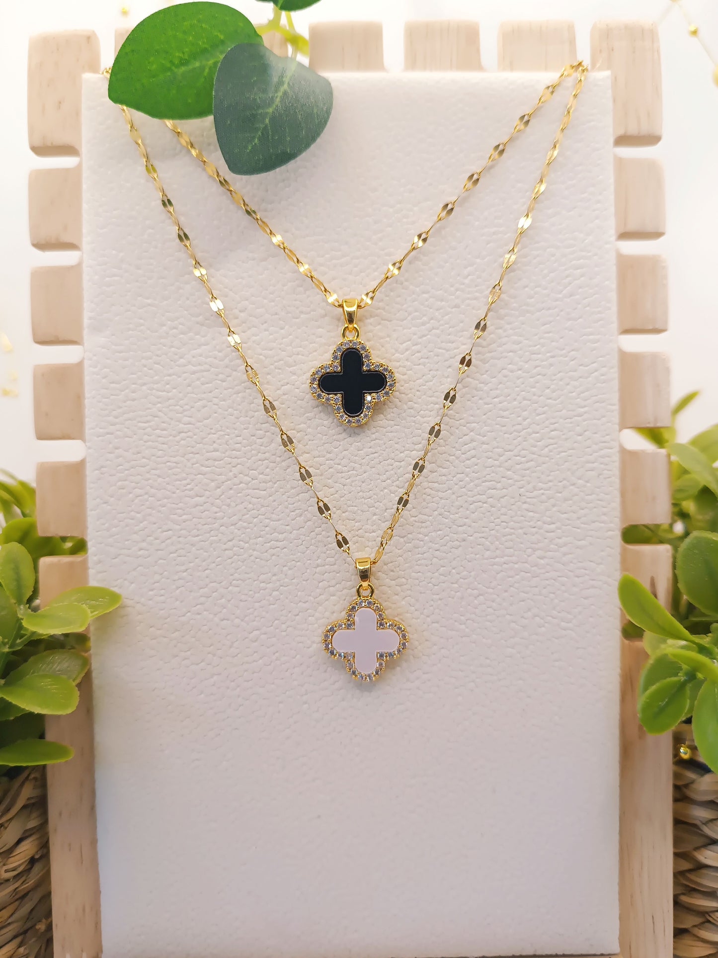 Collier CLOVER