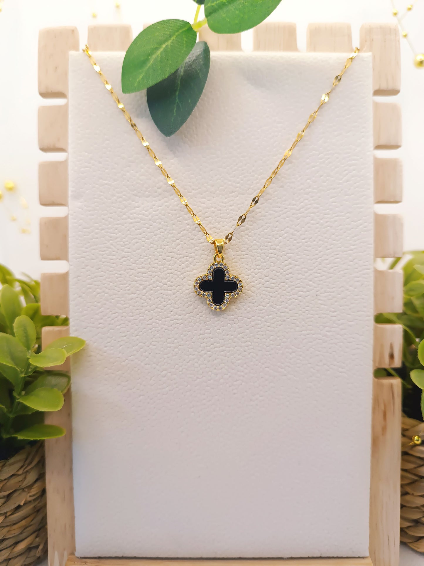 Collier CLOVER